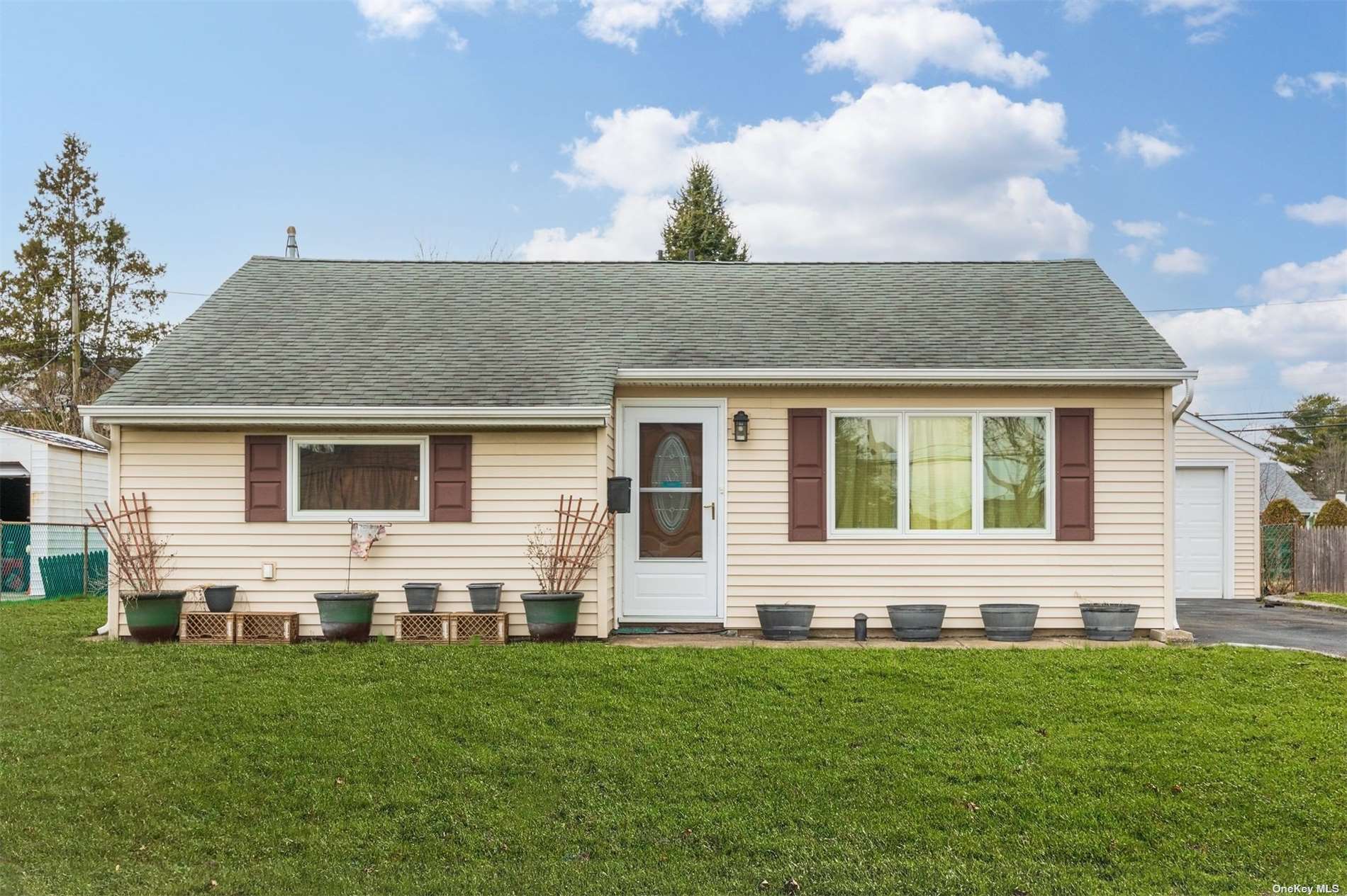 4172 Hicksville Rd, Bethpage, NY 11714 MLS 3389743 Coldwell Banker