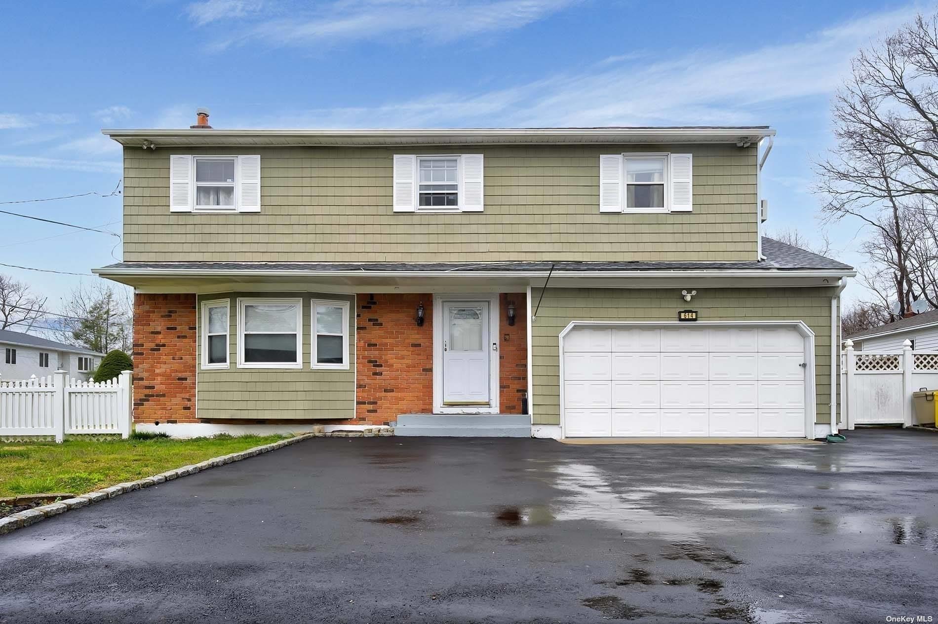 614 Woodbury Rd, Plainview, NY 11803 MLS 3392408 Coldwell Banker