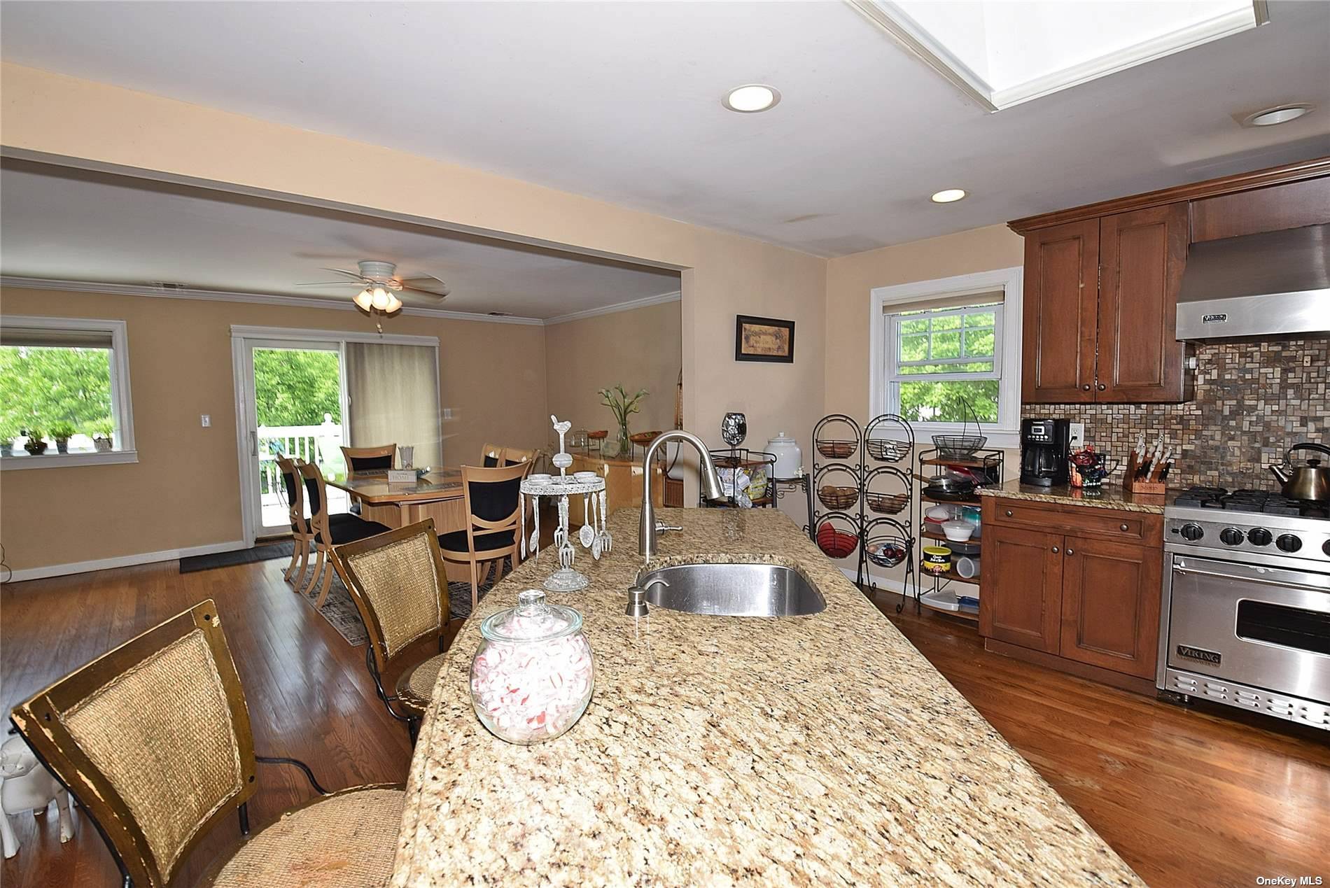 38 Mohawk Dr, Brightwaters, NY 11718 MLS 3402566 Coldwell Banker