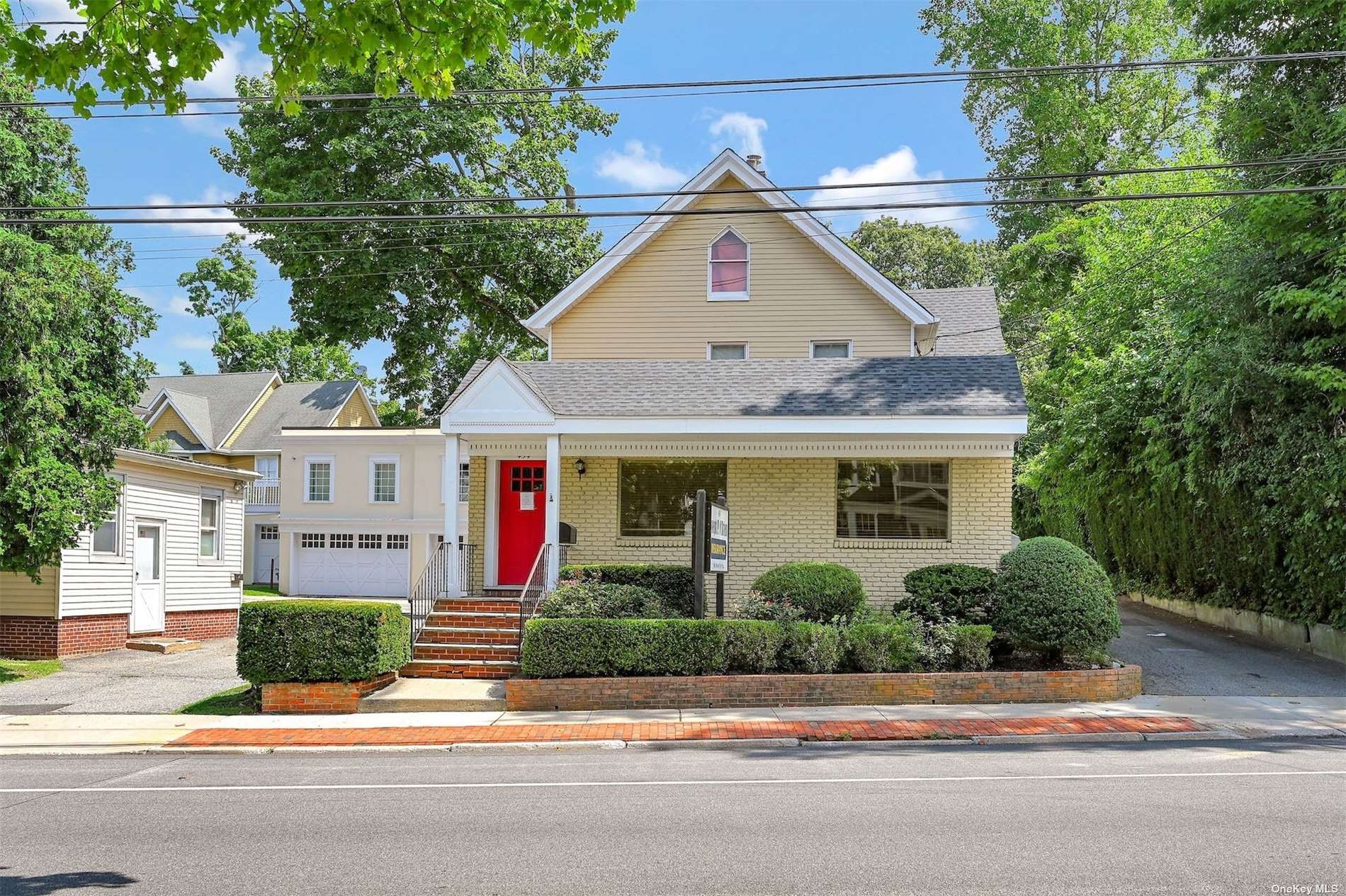 454 New York Ave 1, Huntington, NY 11743 MLS 3423596 Coldwell Banker