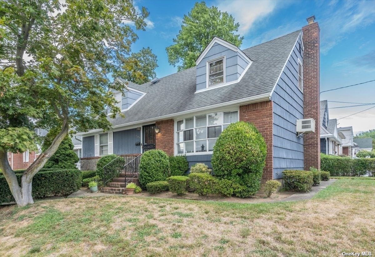 131 Bucknell Rd, Valley Stream, NY 11580 MLS 3424842 Coldwell Banker