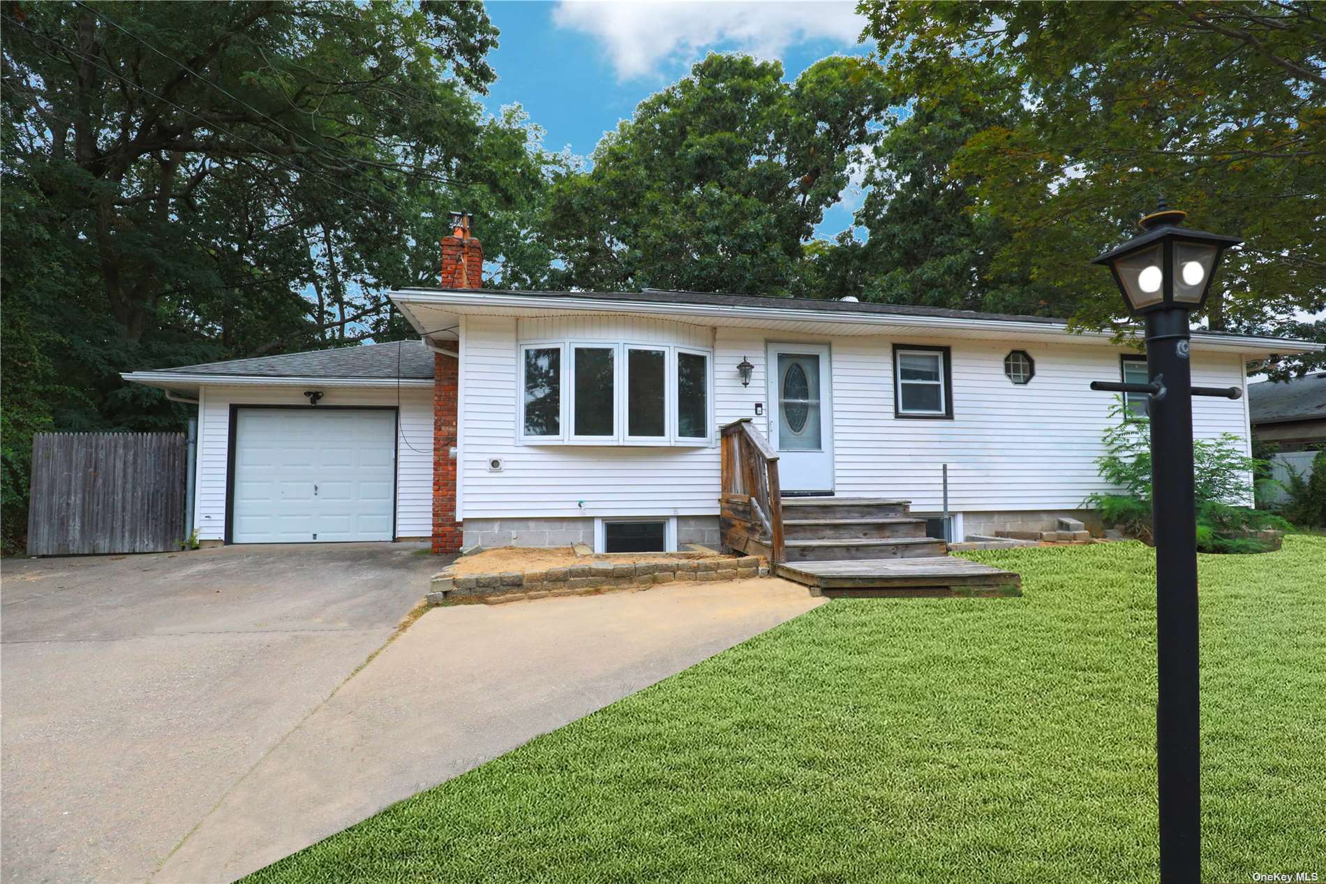 131 Eleanor Ave, Mastic, NY 11950 MLS 3428383 Coldwell Banker