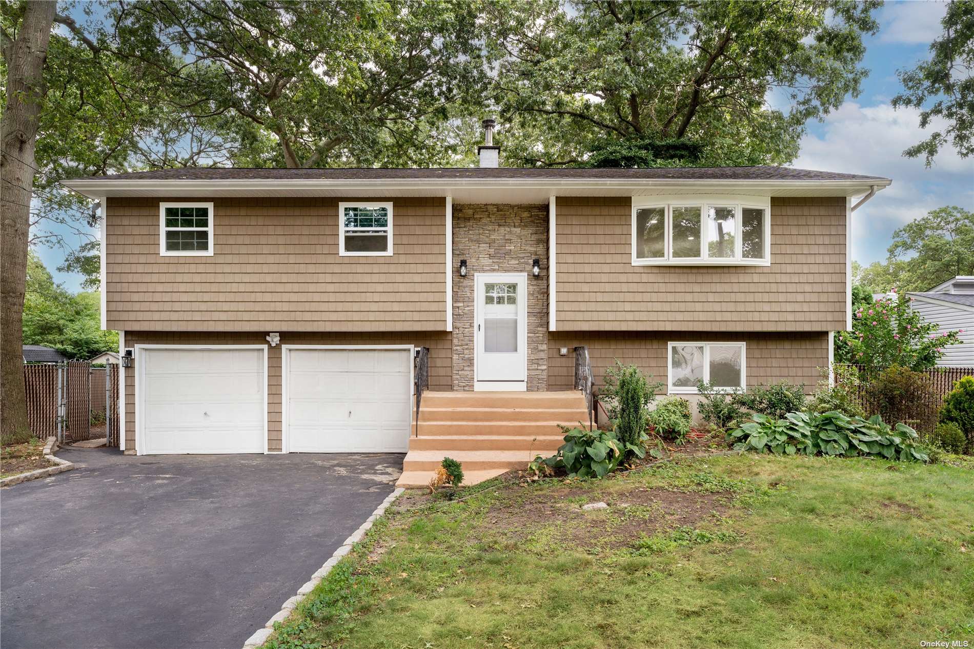 195 Mill Rd, Holbrook, NY 11741 MLS 3428718 Coldwell Banker