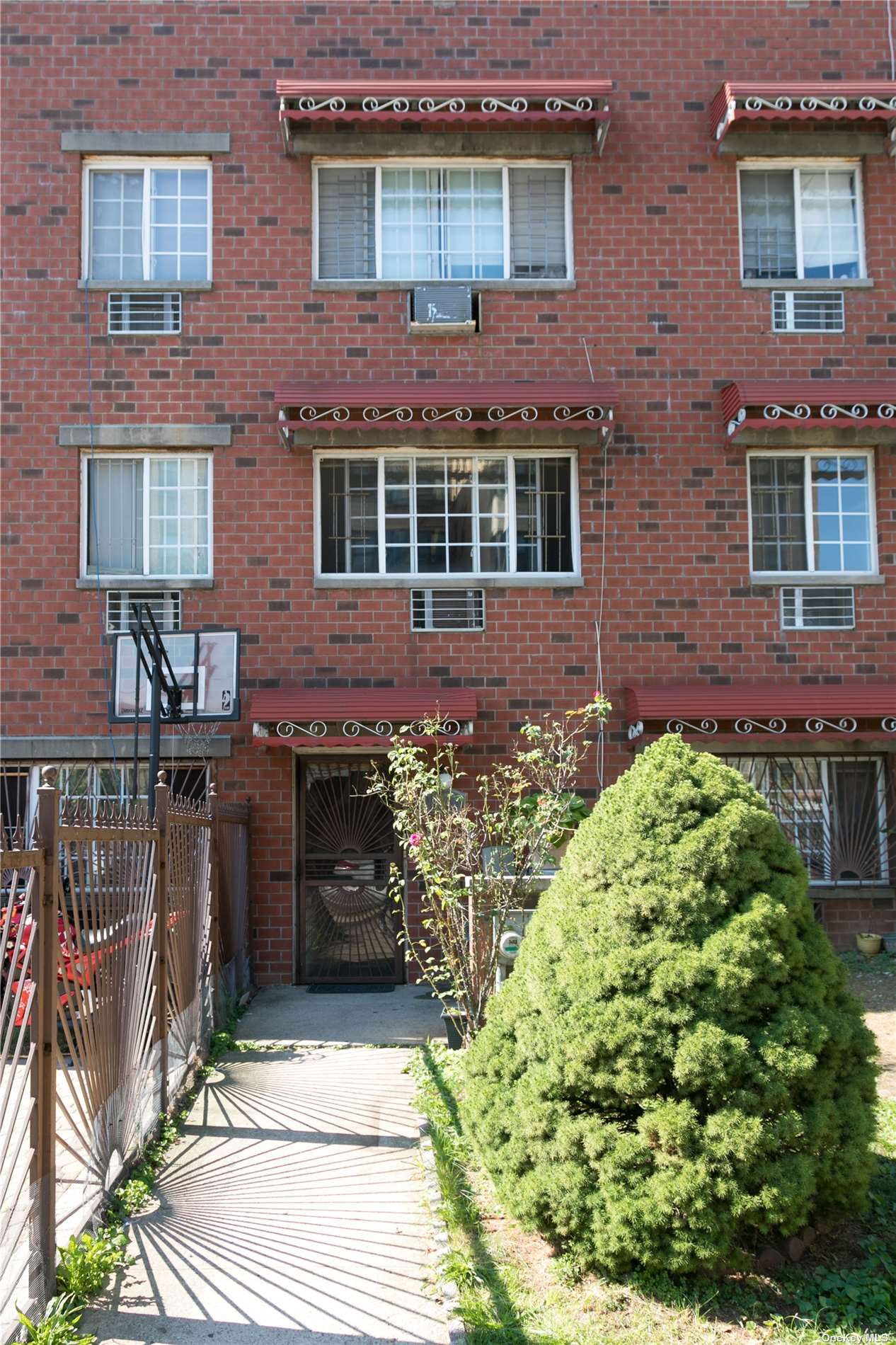 845 Barretto Street Bronx Ny 10474 - qvk4wkc
