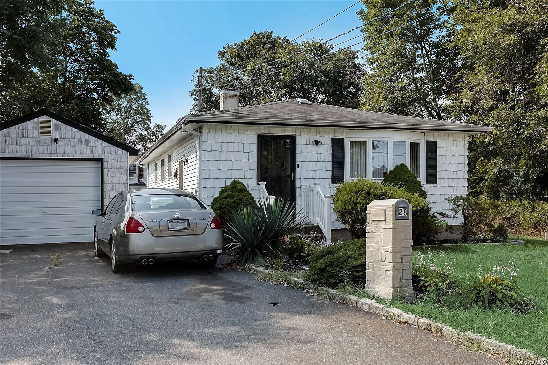 28 Lakewood St., Wyandanch, NY 11798 MLS 3431639 Coldwell Banker