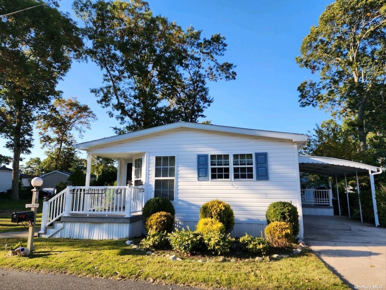 1661214 Old Country Rd 214, Riverhead, NY 11901 MLS 3437593