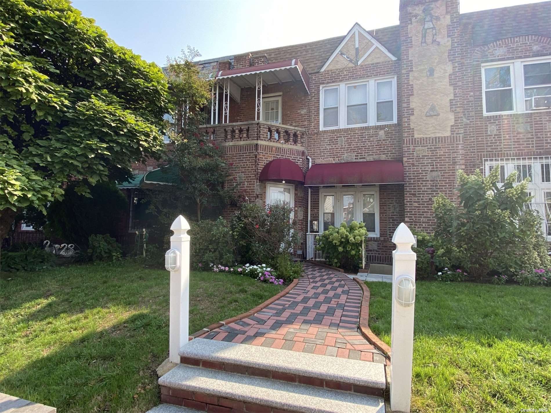 11581 223rd St, Cambria Heights, NY 11411 MLS 3457260 Coldwell Banker