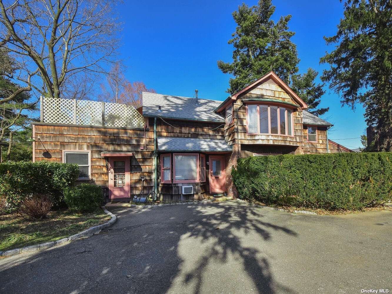 7 A Ct, Glen Cove, NY 11542 MLS 3461390 Coldwell Banker