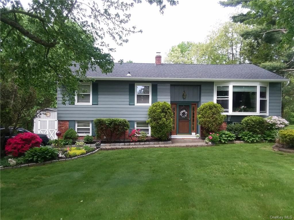16 Pike Pl Carmel Ny 10541 Mls H5115786 Coldwell Banker