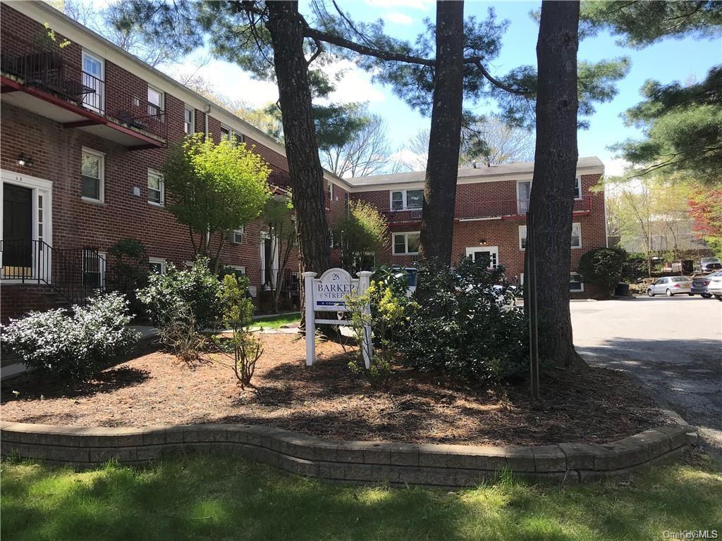 28 Barker St D1, Mount Kisco, NY 10549 MLS H6000623 Coldwell Banker