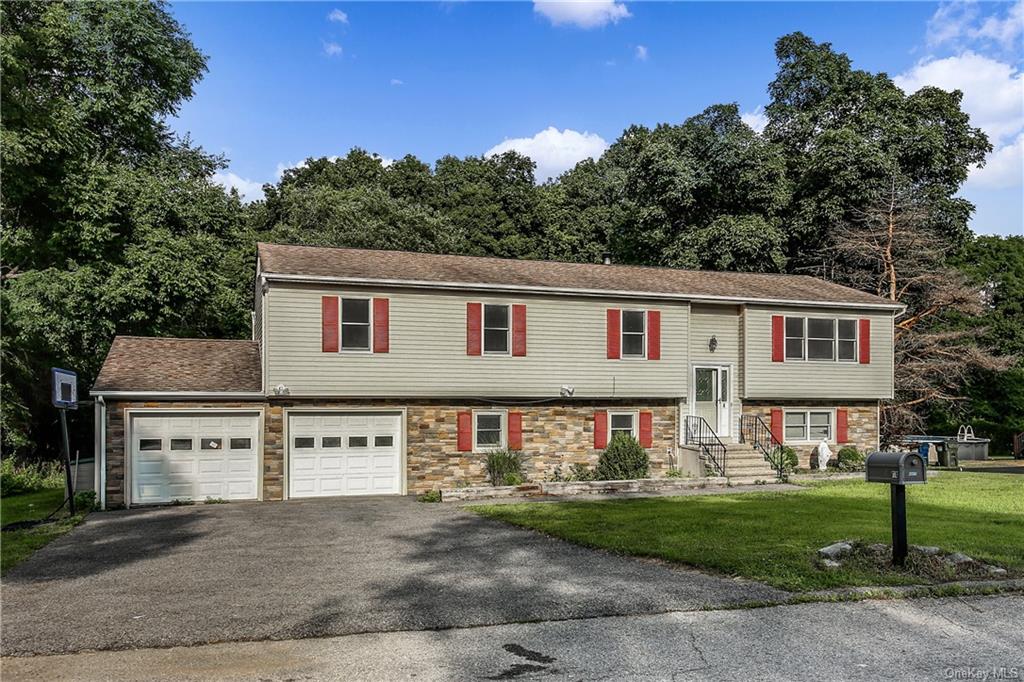 4 Pearce Pl, Mahopac, NY 10541 MLS H6058329 Coldwell Banker