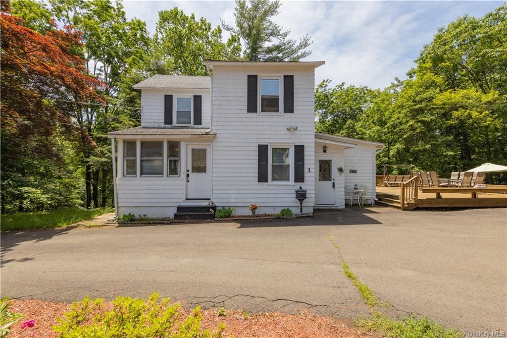 1 Sard St, Sloatsburg, NY 10974 MLS H6113401 Coldwell Banker