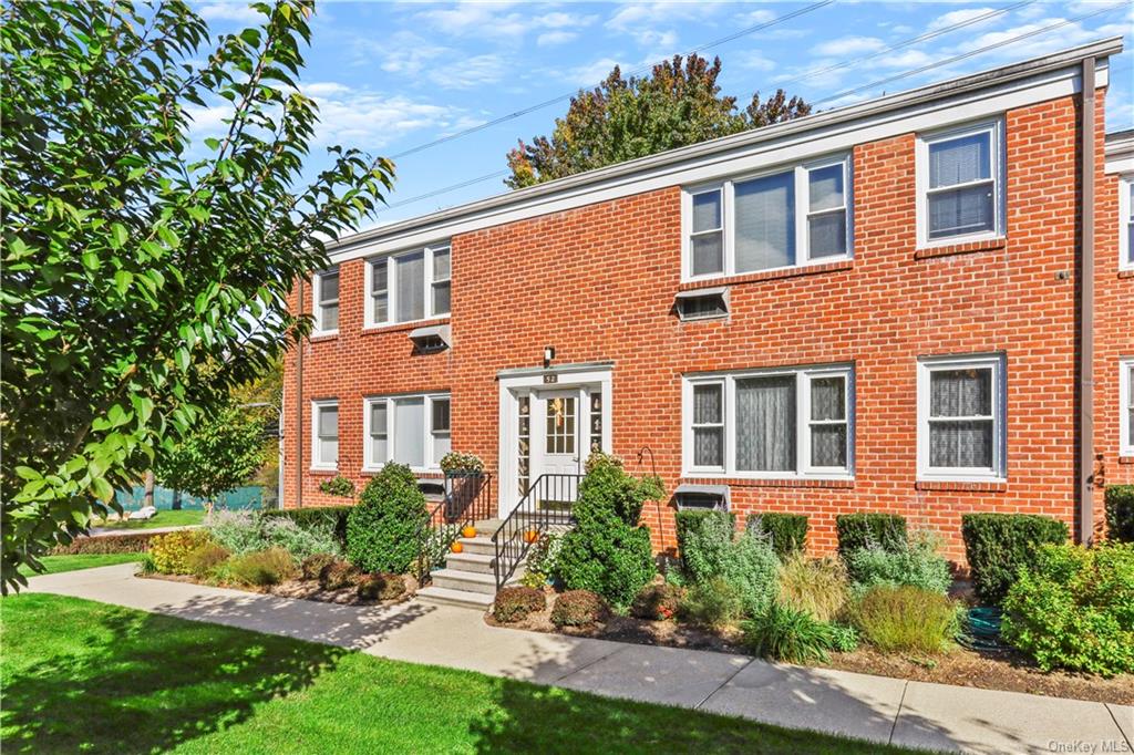 52 Manville Rd 2, Pleasantville, NY 10570 MLS H6147569 Coldwell Banker