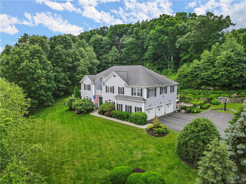 27 Pineview Dr, Brewster, NY 10509 MLS H6190904 Coldwell Banker