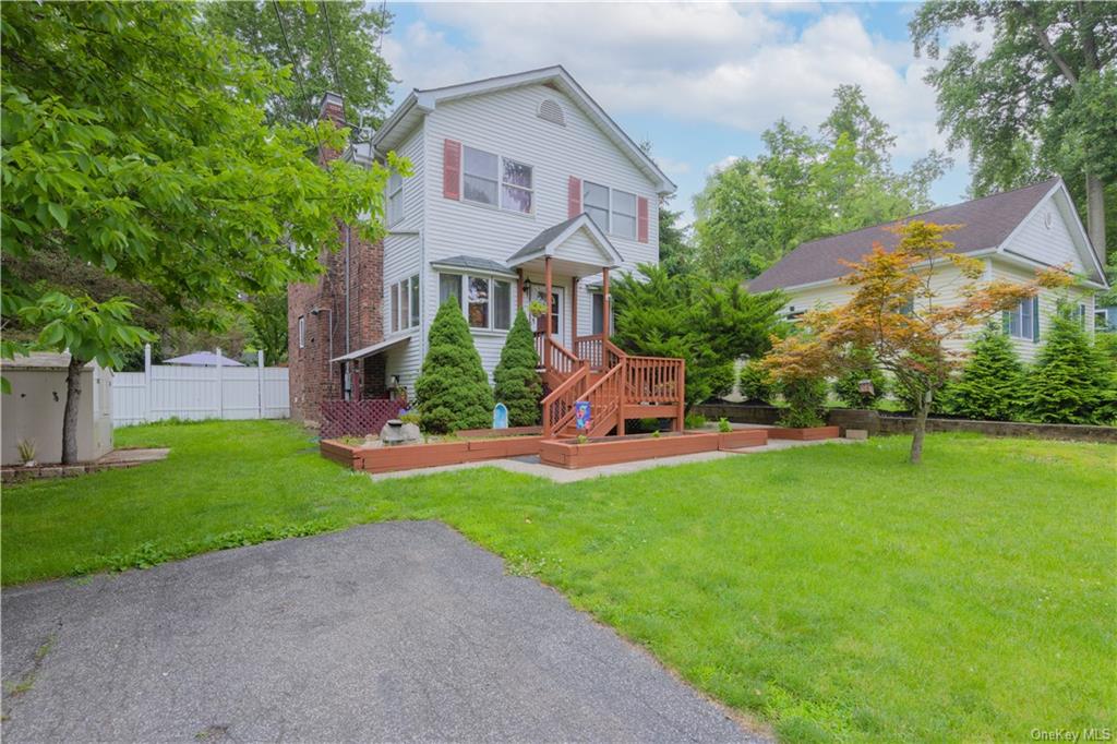 16 Forest Glen Rd, Valley Cottage, NY 10989 MLS H6192614 Coldwell