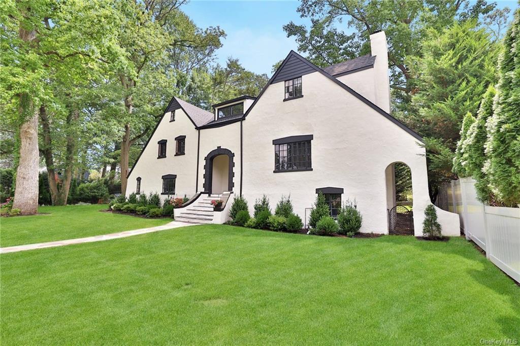 495 Forest Ave, New Rochelle, NY 10804 MLS H6198164 Coldwell Banker