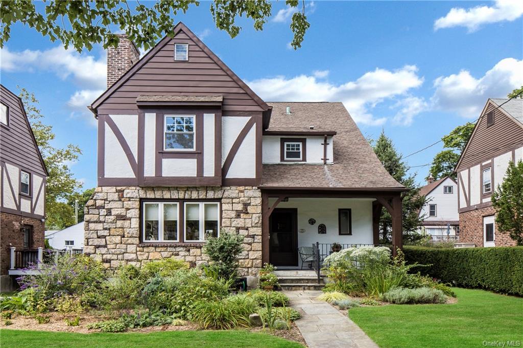 23 Wiltshire Pl, Bronxville, NY 10708 MLS H6209384 Coldwell Banker
