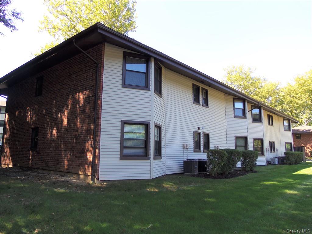 11 Regents Pl, Yorktown Heights, NY 10598 MLS H6210432 Coldwell Banker