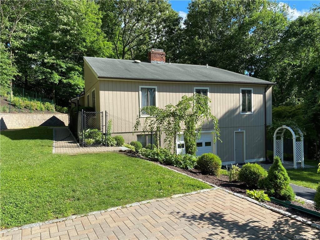 6 Mark Mead Rd, Lewisboro, NY 10518 MLS H6223806 Coldwell Banker