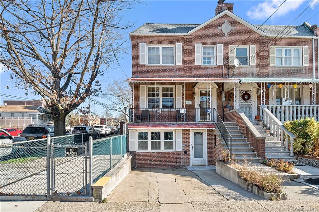2770 Ave, Bronx, NY 10469 MLS H6223951 Coldwell Banker