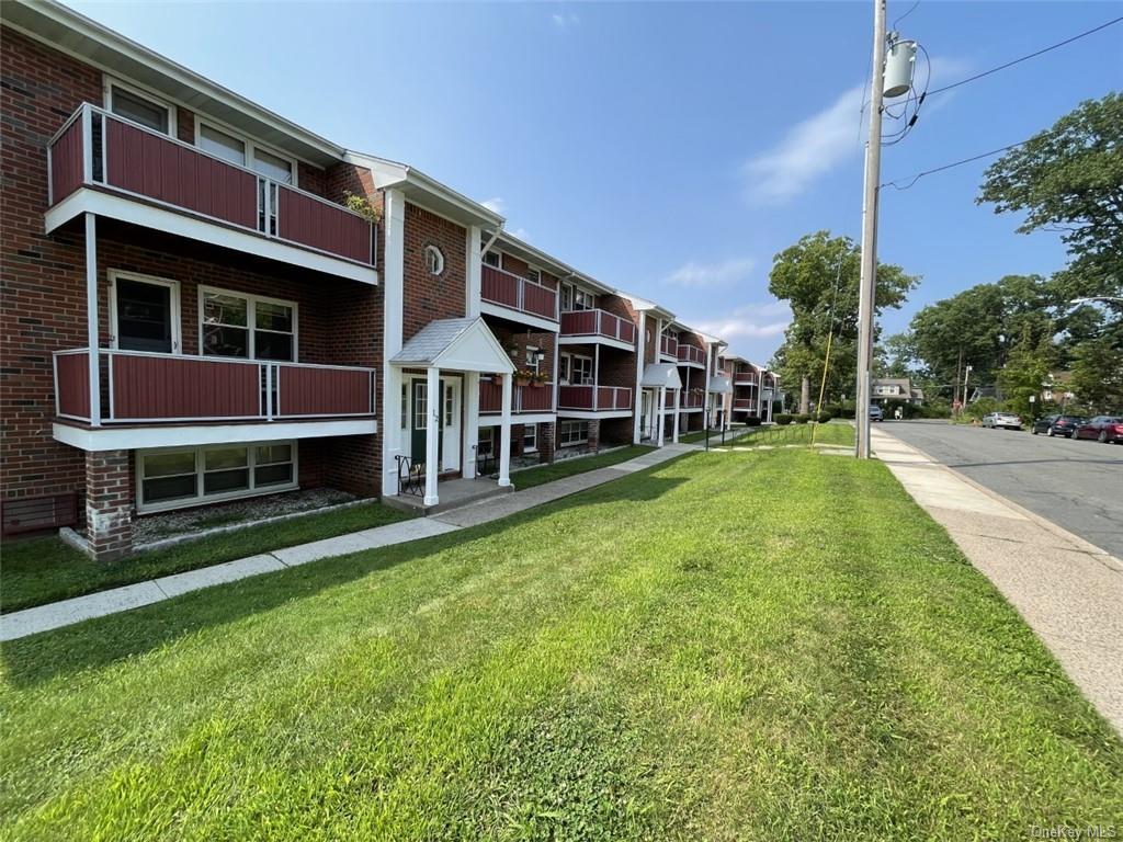 12 Francis Ave, Nyack, NY 10960 MLS H6229002 Coldwell Banker