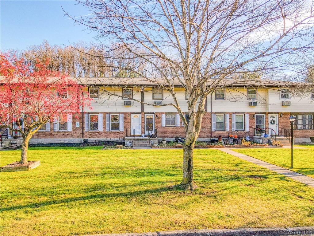 305 Parr Meadow Dr 3E, Newburgh, NY 12550 MLS H6230385 Coldwell Banker