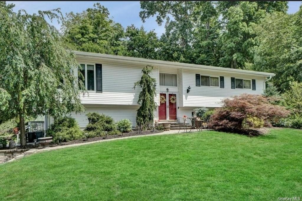 2 Lancaster Ln, Monsey, NY 10952 MLS H6233304 Coldwell Banker