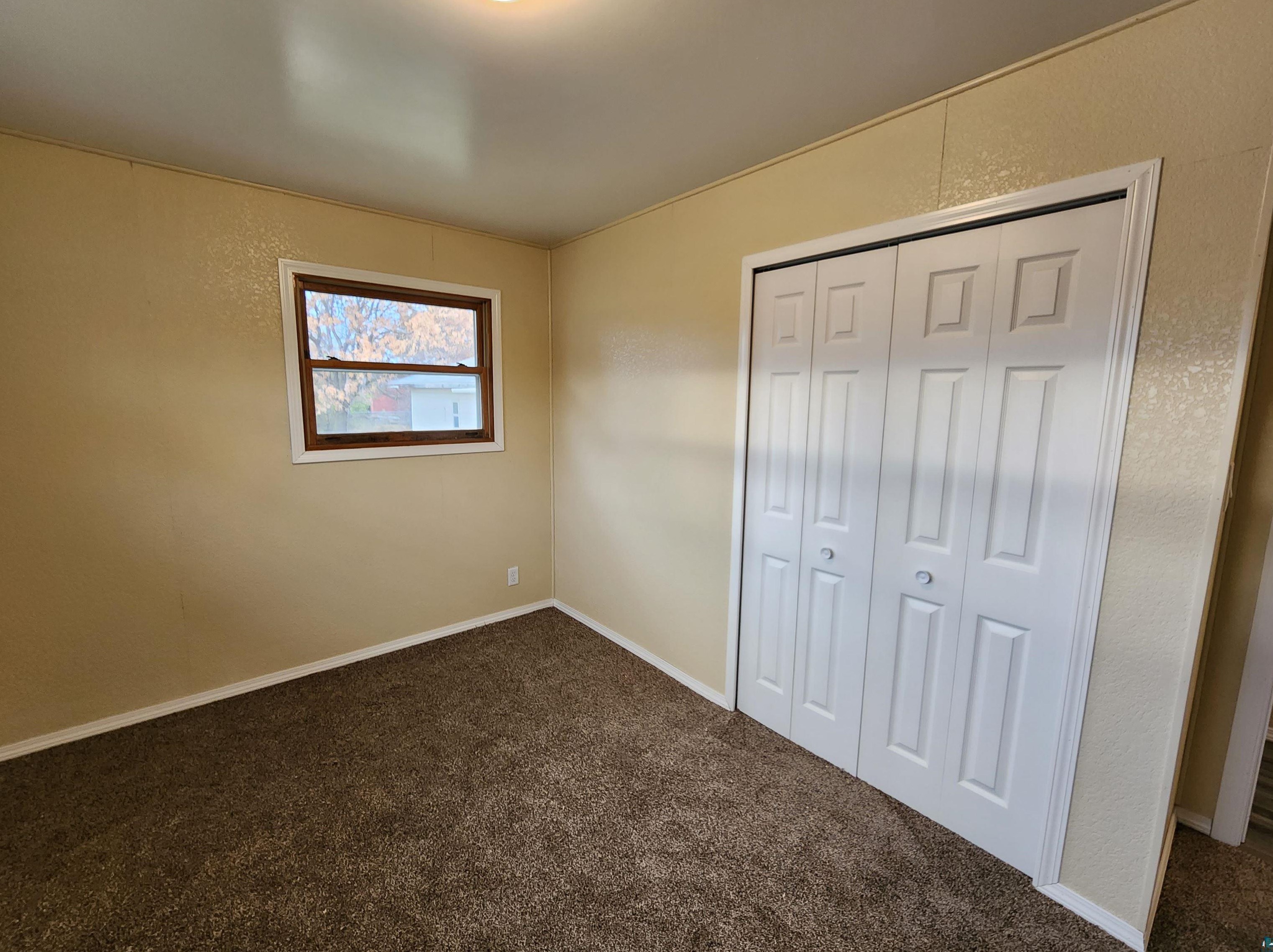 37 Elm Blvd, Babbitt MN  55706-1213 exterior