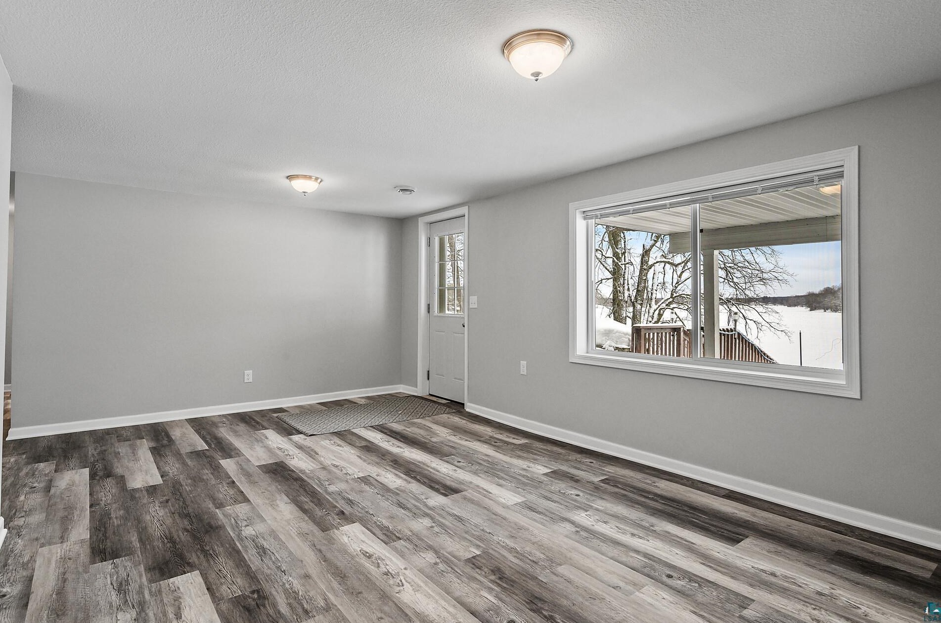1677 Shore Dr, Quamba MN  55051-7440 exterior