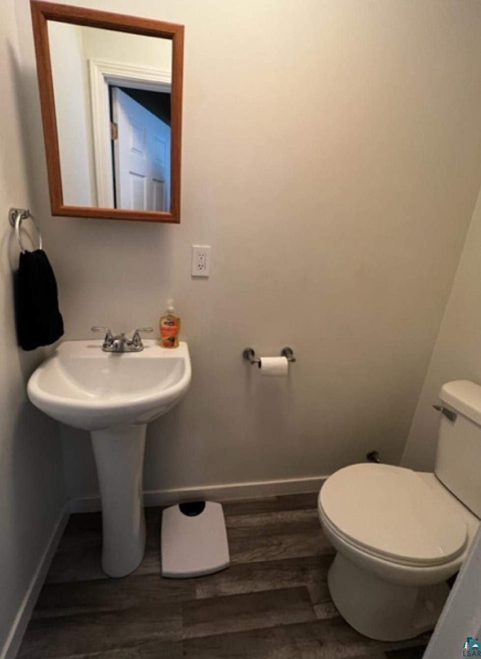 53 Ash Blvd, Babbitt MN  55706-1118 exterior