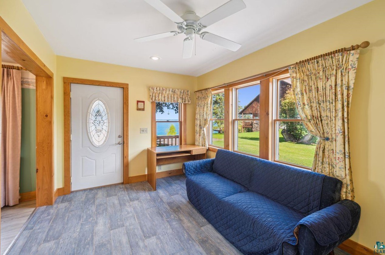 2727 Lake Shore Dr, Lac Du Flambeau Reservation WI  54806-2426 exterior