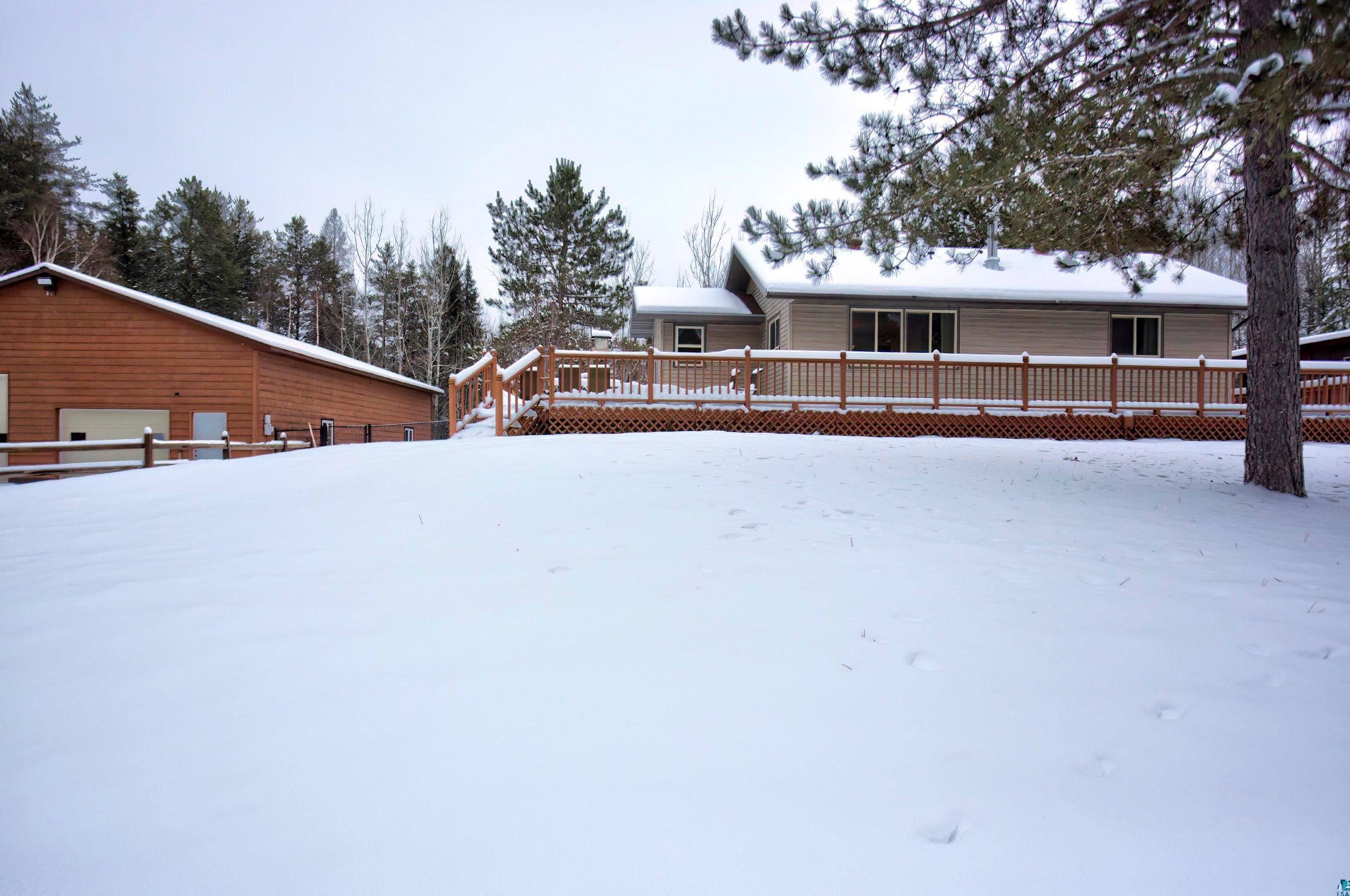 1543 Hwy 1, Ely MN 55731-8211 exterior