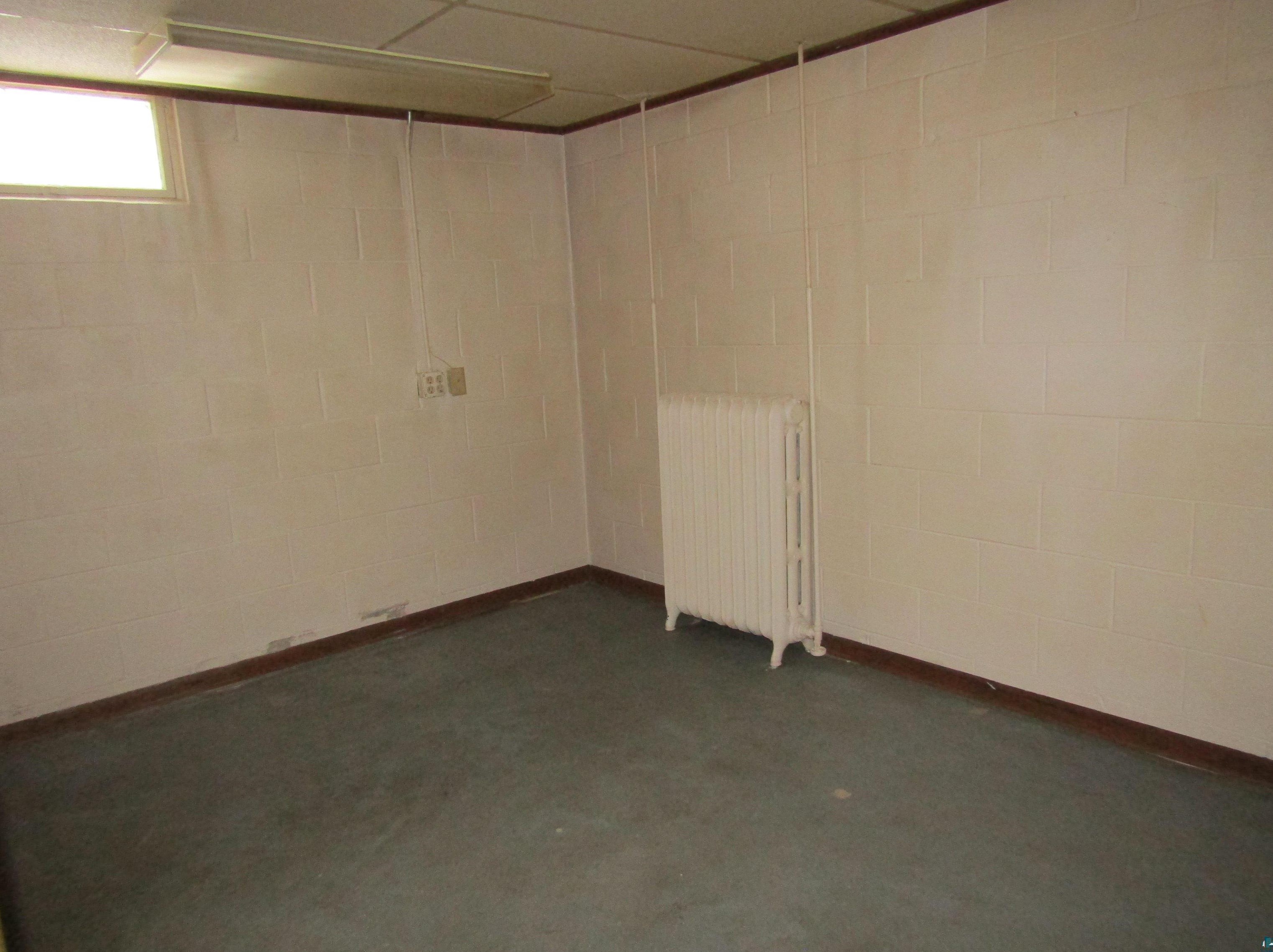 1543 Hwy 1, Ely MN 55731-8211 exterior