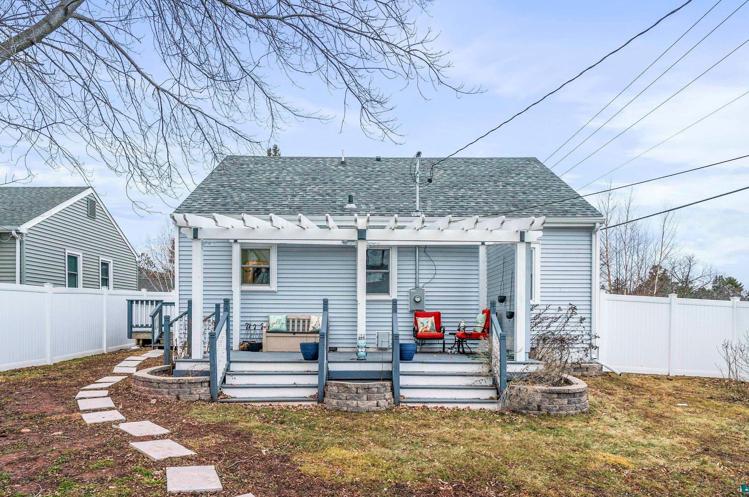 5130 Glenwood St, Duluth MN  55804-1624 exterior