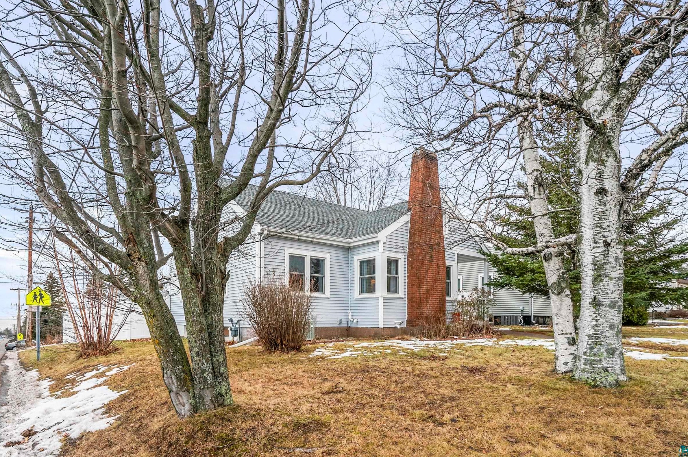 5130 Glenwood St, Duluth MN  55804-1624 exterior