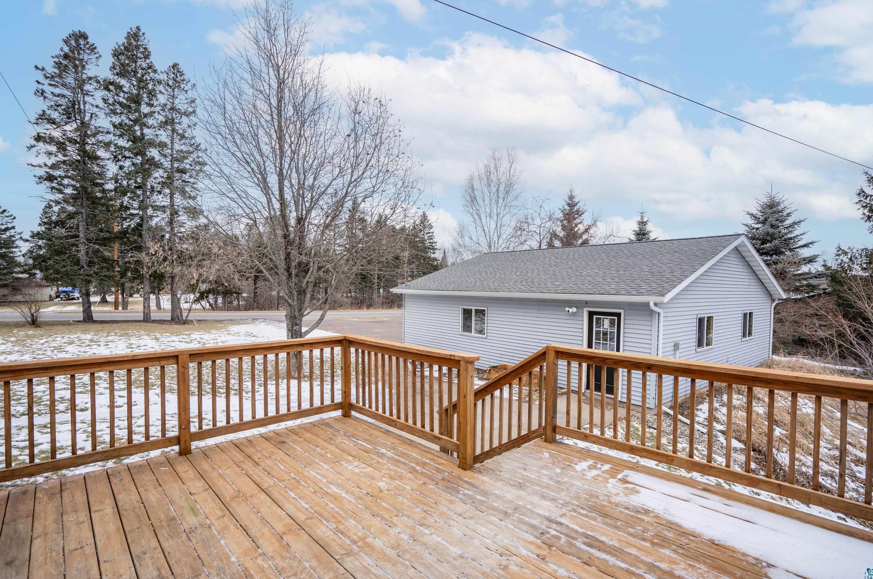 3810 Decker Rd, Duluth MN  55811-3828 exterior