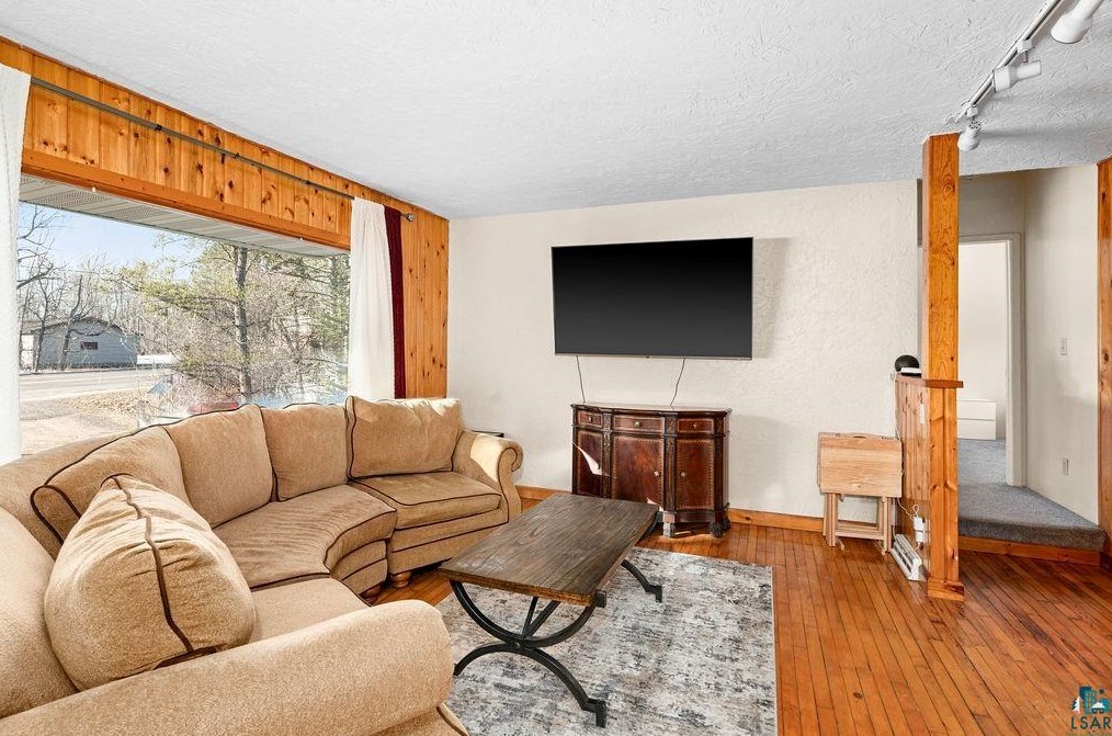 5105 Arrowhead Rd, Duluth MN  55811-1346 exterior