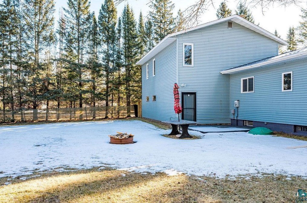 5105 Arrowhead Rd, Duluth MN  55811-1346 exterior
