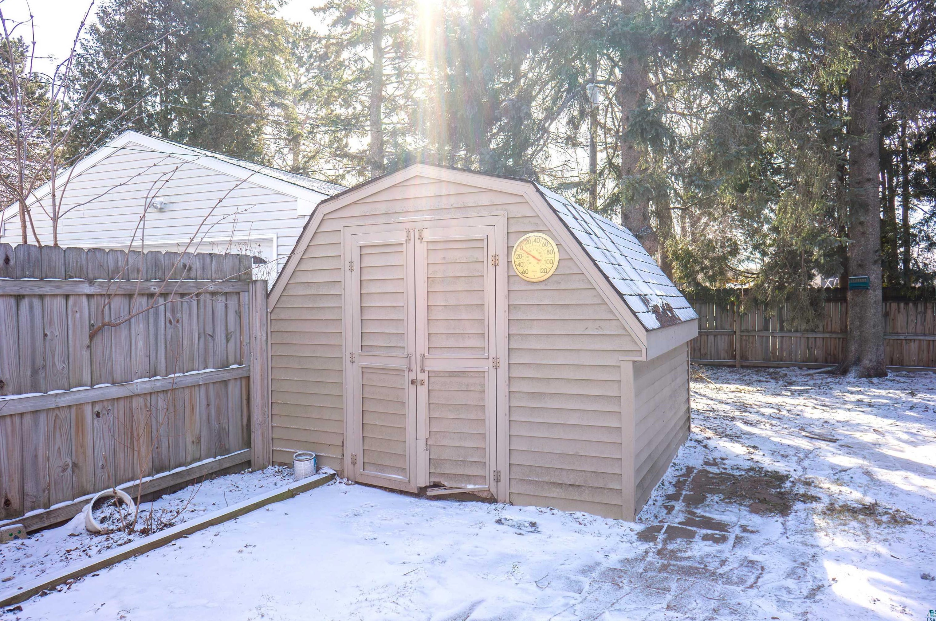 1302 Summit Ave, Scanlon MN  55720-1378 exterior