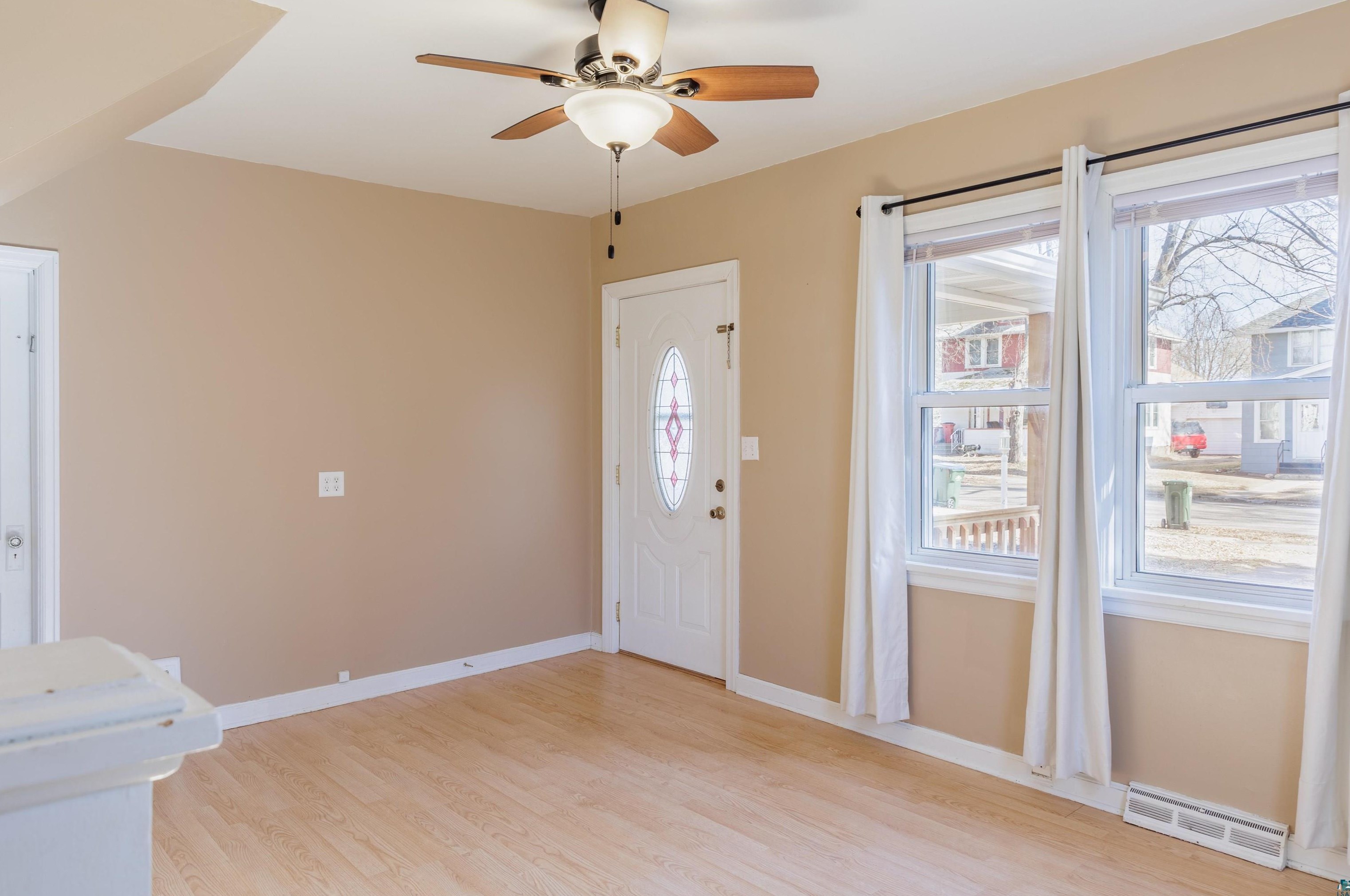 327 8th St, Scanlon MN  55720-2023 exterior