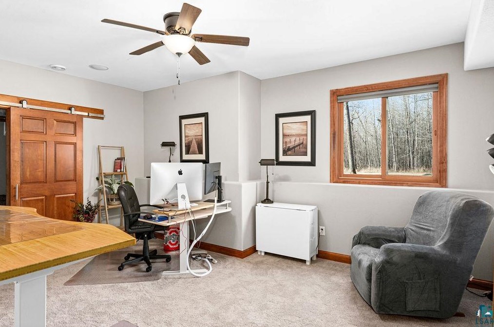 5386 Roosevelt Dr, Duluth MN  55811-3678 exterior