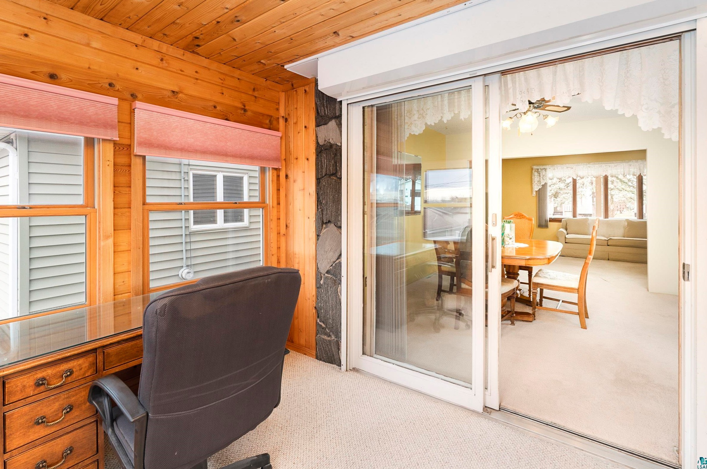 4018 4 St, Duluth MN 55805-1730 exterior