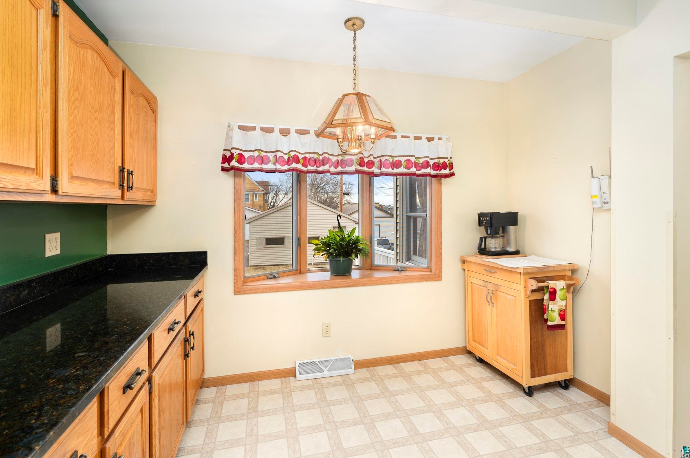 4018 4 St, Duluth MN 55805-1730 exterior