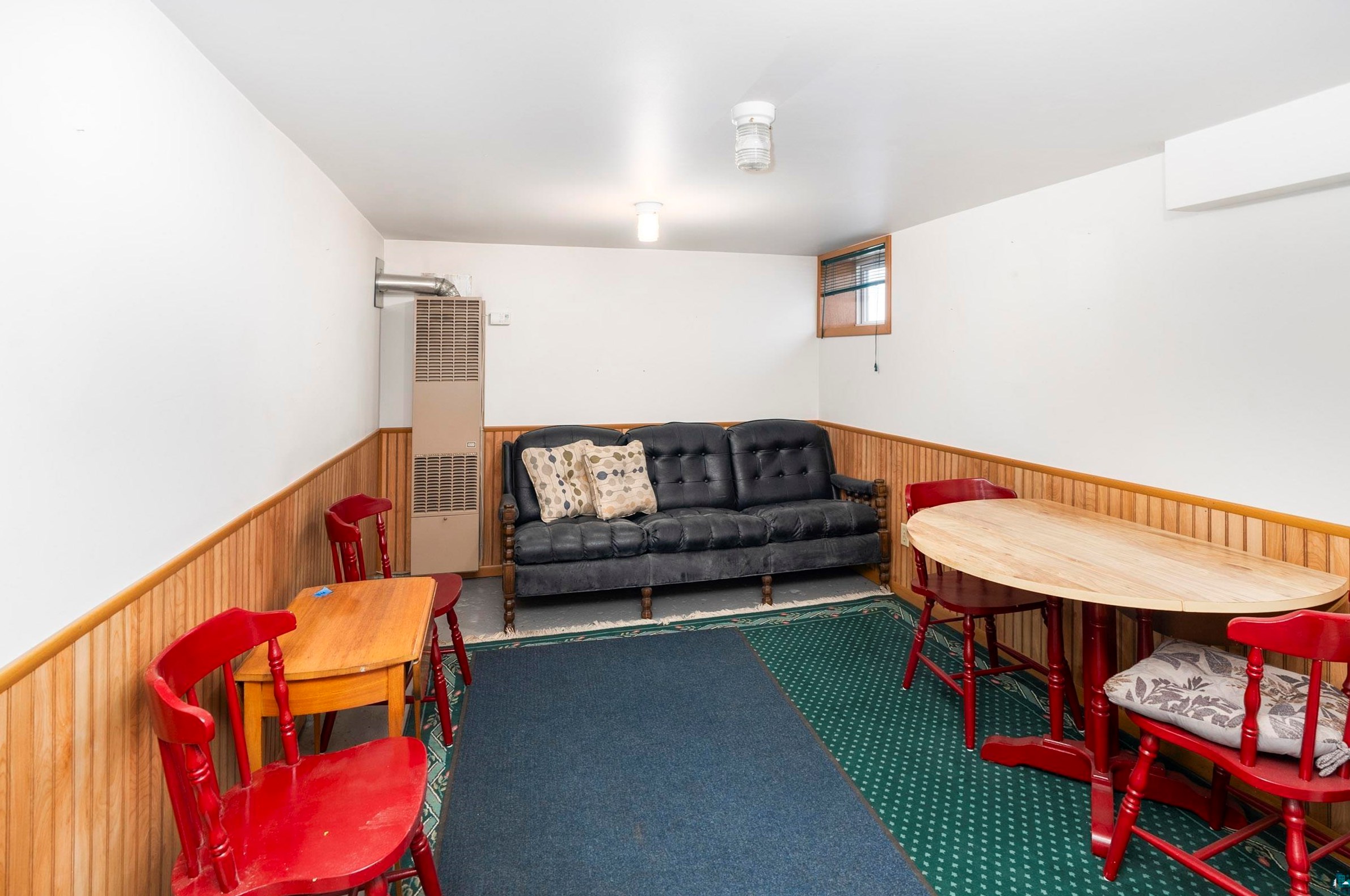 4018 4 St, Duluth MN 55805-1730 exterior