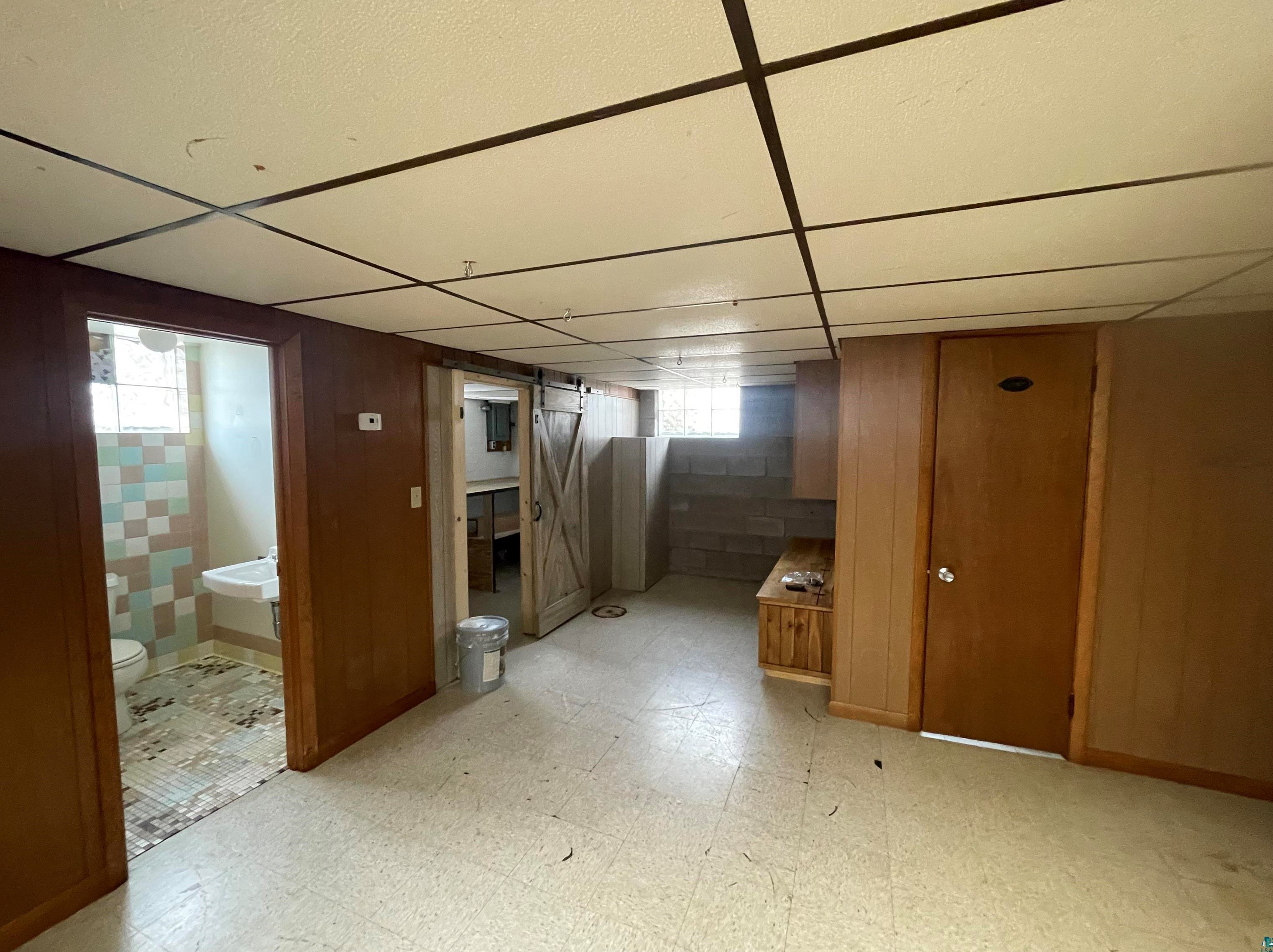 608 10th Ave, Two Harbors MN  55616-1339 exterior