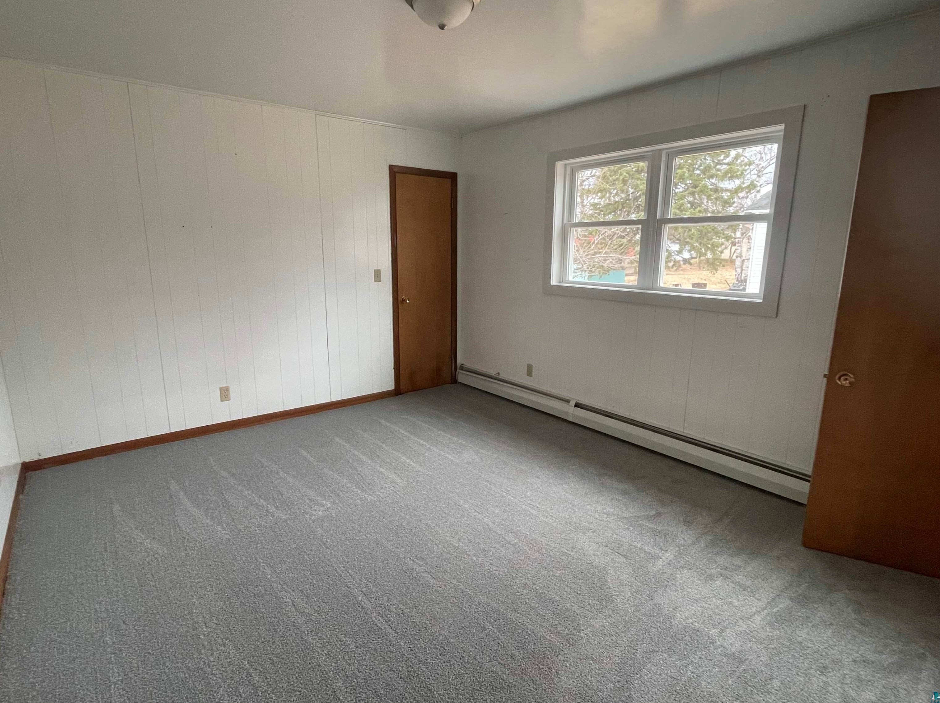 608 10th Ave, Two Harbors MN  55616-1339 exterior