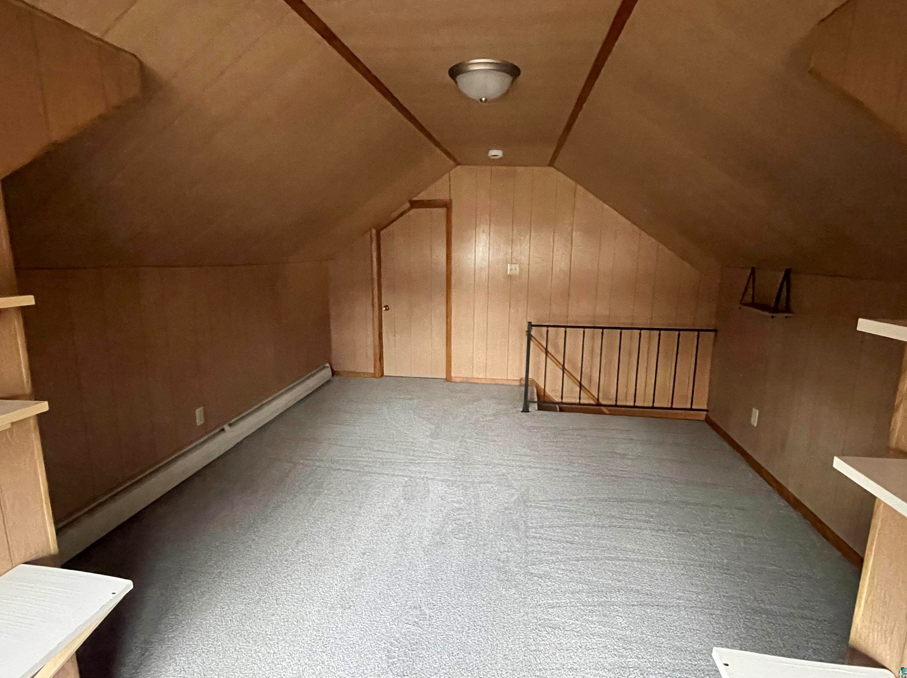 608 10th Ave, Two Harbors MN  55616-1339 exterior