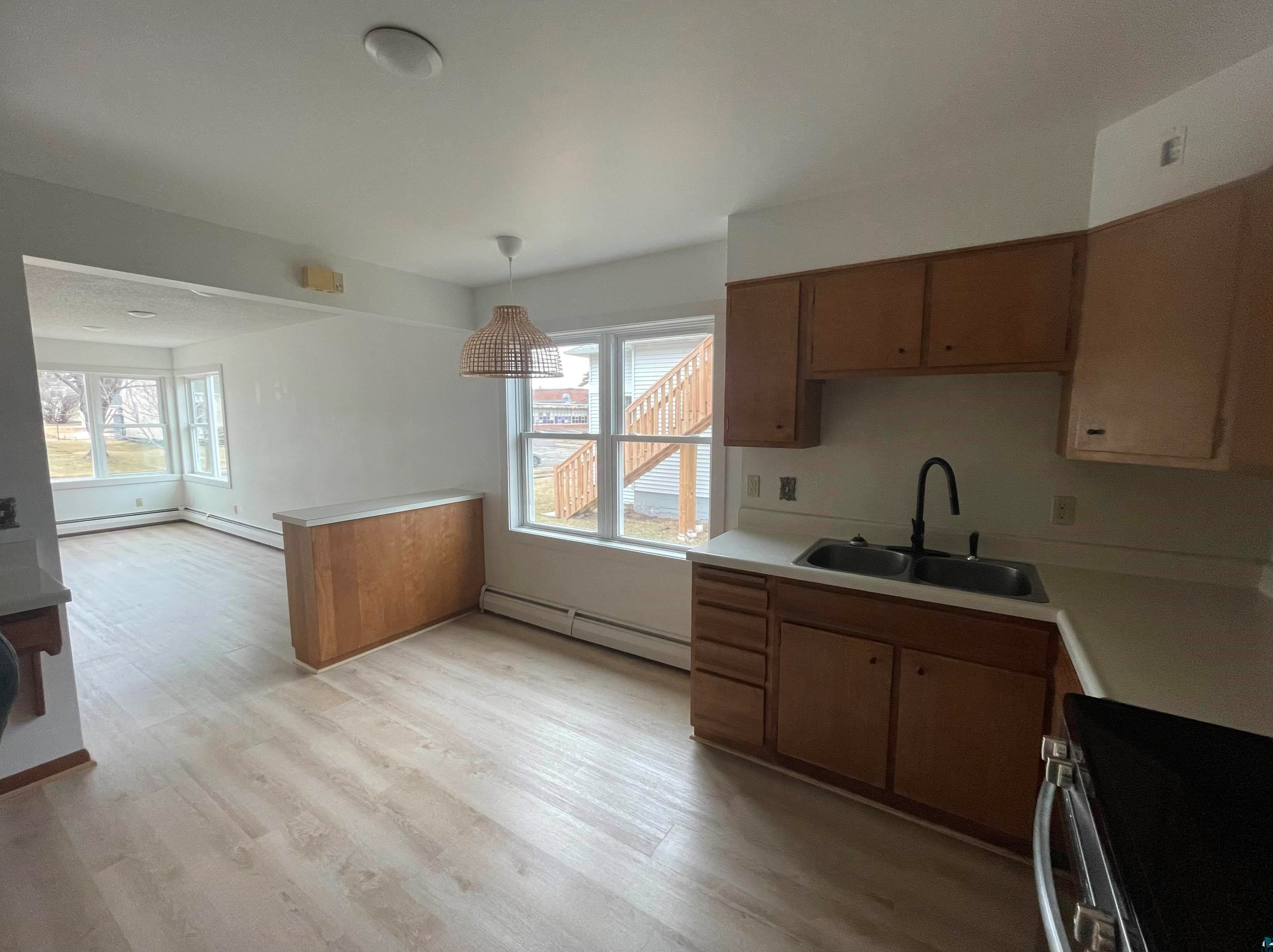 608 10th Ave, Two Harbors MN  55616-1339 exterior