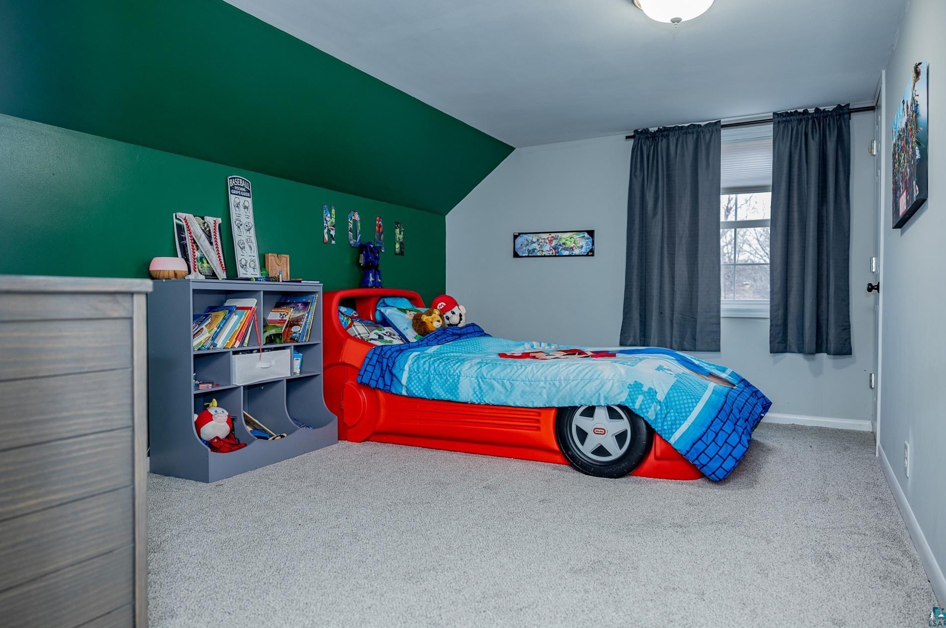 210 Inner Dr, Hibbing MN  55746-2647 exterior