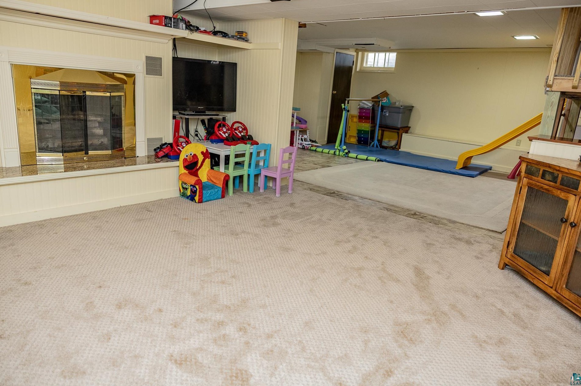 210 Inner Dr, Hibbing MN  55746-2647 exterior